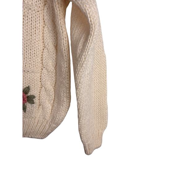 Hand Loomed Currants Vintage Chunky Knit Flower Ivory Sweater Medium Cottagecore - Picture 4 of 8